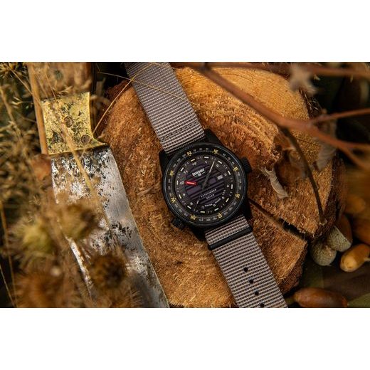 TRASER P68 PATHFINDER SOLAR BLACK GREY NATO - TACTICAL - ZNAČKY