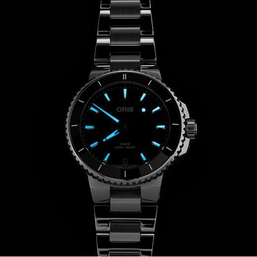 ORIS AQUIS DATE 36,5 MM 01 733 7792 4154-07 8 19 05P - AQUIS - ZNAČKY