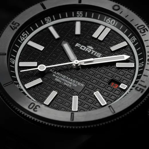 FORTIS MARINEMASTER M-44 DLC GRAVITY BLACK COSC F8120030 - MARINEMASTER - ZNAČKY