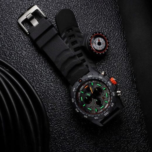 LUMINOX BEAR GRYLLS SURVIVAL MASTER 3740 SERIES XB.3748 - BEAR GRYLLS - ZNAČKY