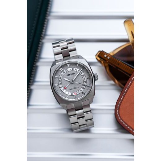 FORTIS VAGABOND V-40 STORMY GRAY COSC F6660000 - VAGABOND - ZNAČKY