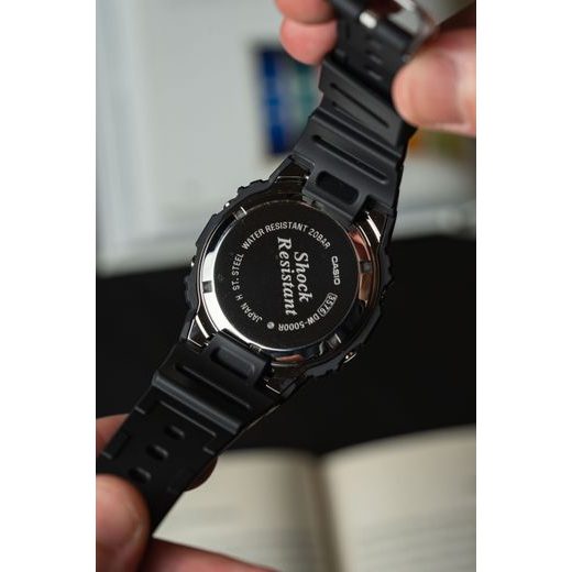 CASIO G-SHOCK DW-5000R-1AER - G-SHOCK - ZNAČKY