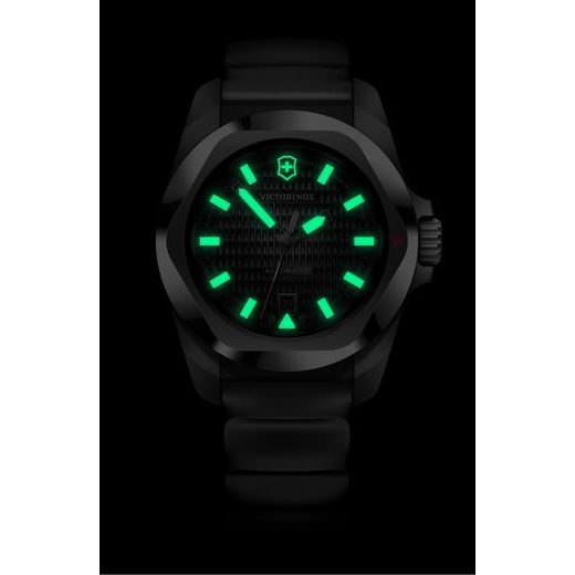 VICTORINOX I.N.O.X. AUTOMATIC 242039 - I.N.O.X. - ZNAČKY