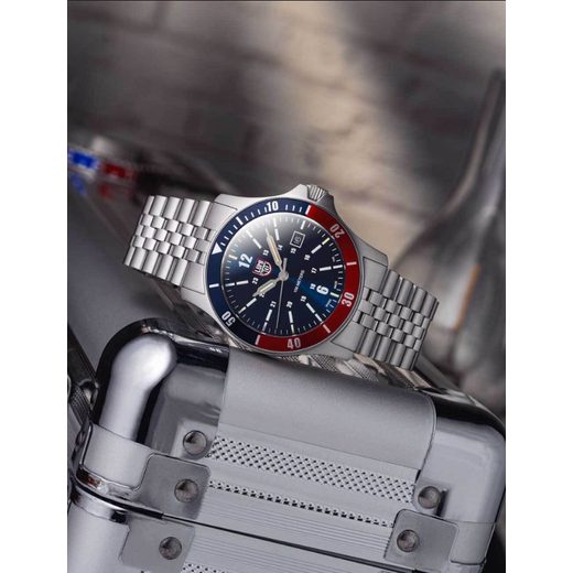 ŠPORTOVÝ ČASOVAČ LUMINOX XS.0914 - SEA - ZNAČKY