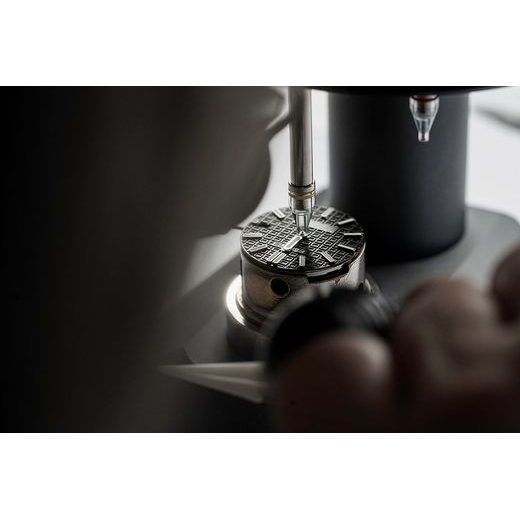 FORTIS MARINEMASTER M-40 GRAVITY BLACK F8120026 - MARINEMASTER - ZNAČKY