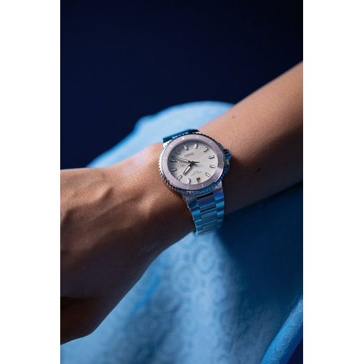 ORIS AQUIS DATE 36,5 MM 01 733 7792 4151-07 8 19 05P - AQUIS - ZNAČKY