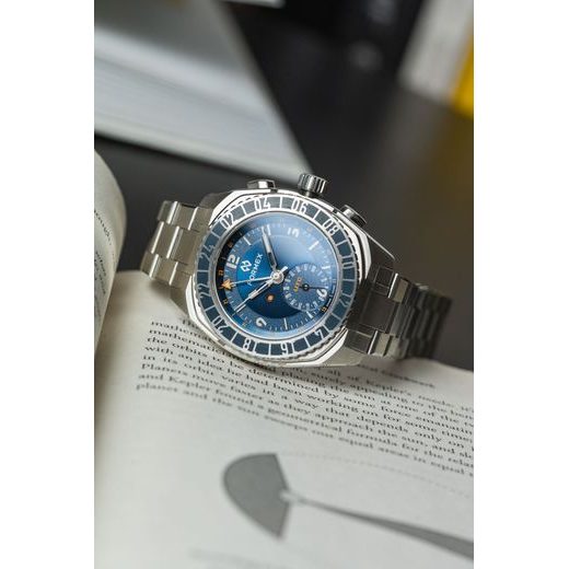 FORMEX STRATOS UTC AUTOMATIC 41MM BLUE STEEL BRACELET 1101.1.6431.111 - STRATOS - ZNAČKY