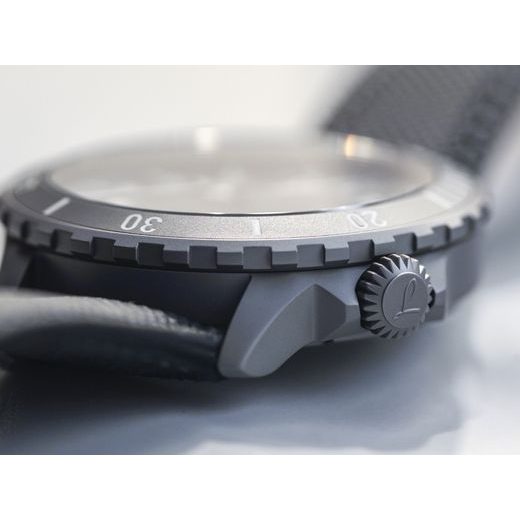 LACO KÖLN GRAU - PILOT SPECIAL MODELS - ZNAČKY