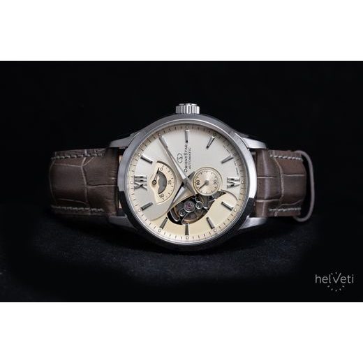 ORIENT STAR CONTEMPORARY LAYERED SKELETON RE-AV0B10G - CONTEMPORARY - ZNAČKY