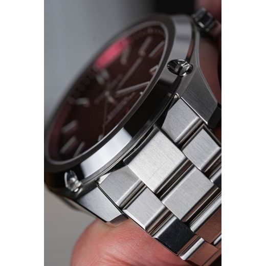 FORMEX ESSENCE FORTYTHREE AUTOMATIC CHRONOMETER GAMARET STEEL BRACELET 0330.1.6671.100 - ESSENCE - ZNAČKY