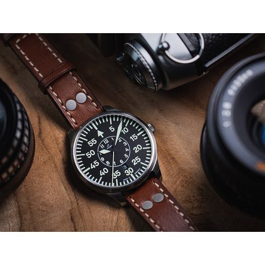 LACO ZURICH.2.D 40 - PILOT BASIC - ZNAČKY