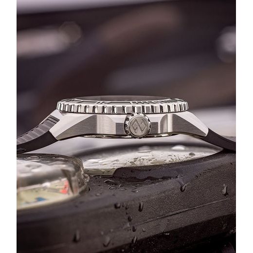 FORMEX REEF 42 AUTOMATIC CHRONOMETER BRONZE DIAL - REEF - ZNAČKY