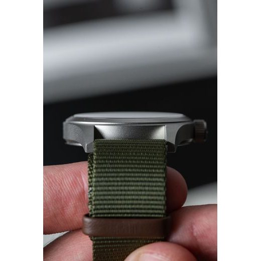 HAMILTON KHAKI FIELD QUARTZ 38MM H69401910 - KHAKI FIELD - ZNAČKY