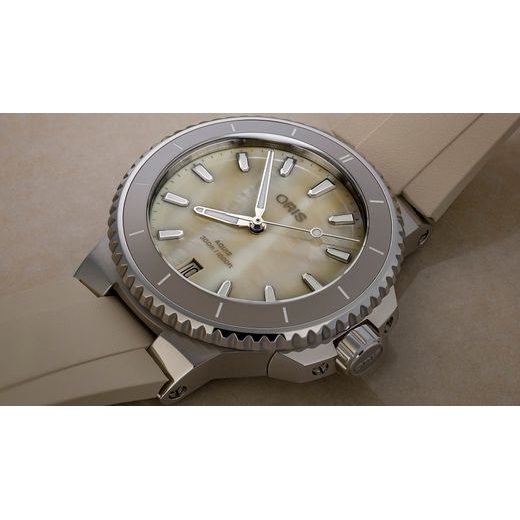 ORIS AQUIS DATE 36,5 MM 01 733 7792 4151-07 4 19 61FC - AQUIS - ZNAČKY