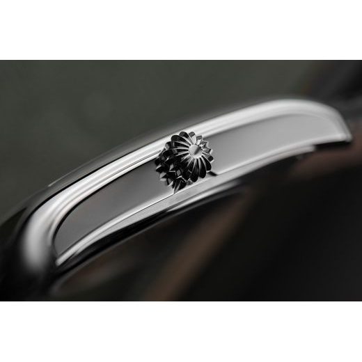 FREDERIQUE CONSTANT CLASSICS CARRÉE AUTOMATIC FC-303N4C26 - CLASSICS GENTS - ZNAČKY