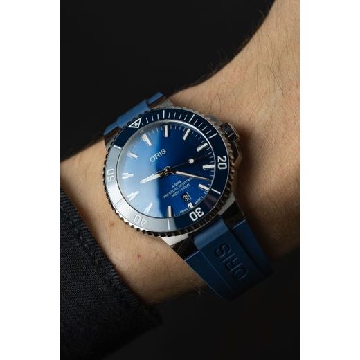 ORIS AQUIS DATE 41,5 MM 01 733 7787 4135-07 4 22 35FC - AQUIS - ZNAČKY