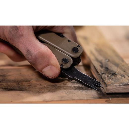 MULTITOOL LEATHERMAN SUPER TOOL 300M COYOTE TAN - KLIEŠTE A MULTITOOLY - OSTATNÉ