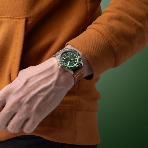 PRIM TRITIUM 26 - A W91P.13266.A - AUTOMATIC - ZNAČKY