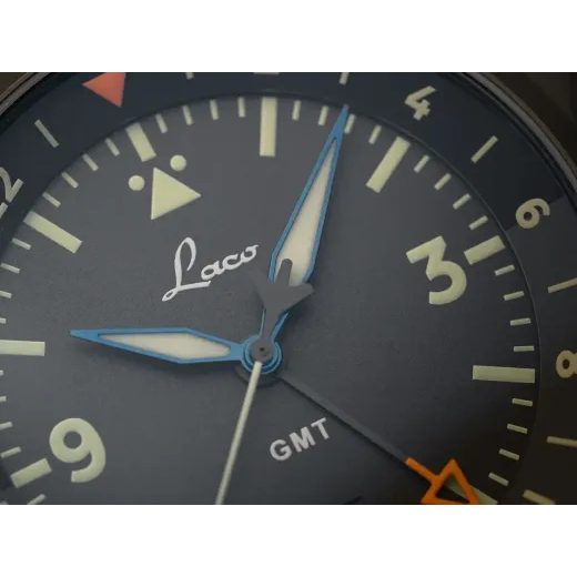 LACO FLIEGER FRANKFURT 40 GMT GRAU - PILOT SPECIAL MODELS - ZNAČKY