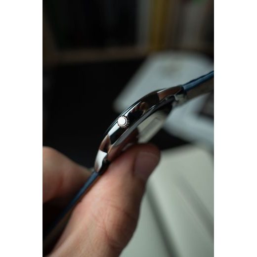 FREDERIQUE CONSTANT CLASSICS MONETA MOONPHASE QUARTZ FC-206N3S6 - CLASSICS LADIES - ZNAČKY