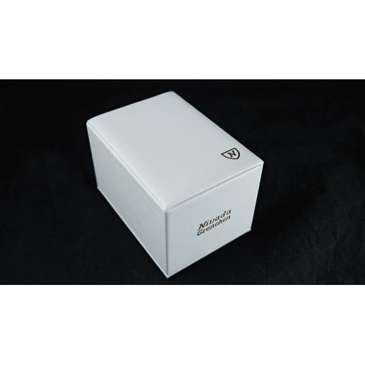 NIVADA GRENCHEN ANTARCTIC 35 MM SALMON - ANTARCTIC - ZNAČKY