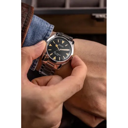 NIVADA GRENCHEN SUPER ANTARCTIC 32024A - ANTARCTIC - ZNAČKY