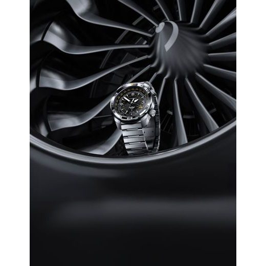 VICTORINOX AIR PRO AUTOMATIC 242004 - AIR PRO - ZNAČKY