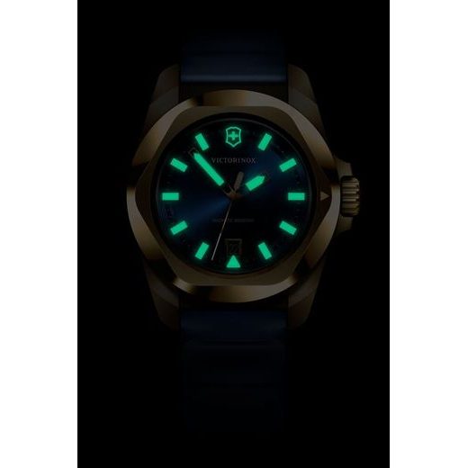 VICTORINOX I.N.O.X. 242090 - I.N.O.X. - ZNAČKY