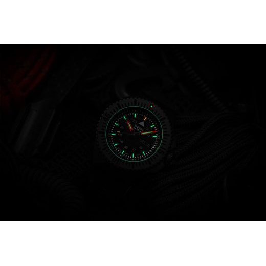 TRASER P69 BLACK STEALTH BLACK GUMA - TACTICAL - ZNAČKY