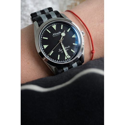 NIVADA GRENCHEN SUPER ANTARCTIC 32026A - ANTARCTIC - ZNAČKY