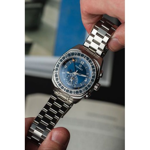 FORMEX STRATOS UTC AUTOMATIC 41MM BLUE STEEL BRACELET 1101.1.6431.111 - STRATOS - ZNAČKY