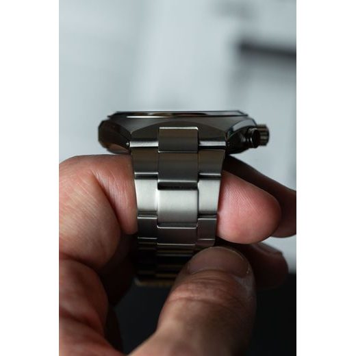 CITIZEN ECO-DRIVE SUPER TITANIUM CHRONO CA7090-87X - SUPER TITANIUM - ZNAČKY