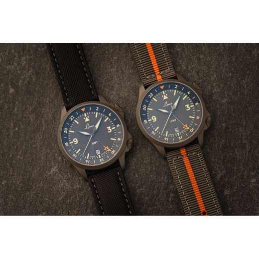 LACO FLIEGER FRANKFURT 40 GMT GRAU - PILOT SPECIAL MODELS - ZNAČKY