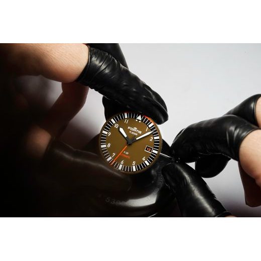 FORTIS FLIEGER F-39 WERK 7 TACTICAL GREEN LIMITED EDITION F4220029 - FLIEGER - ZNAČKY