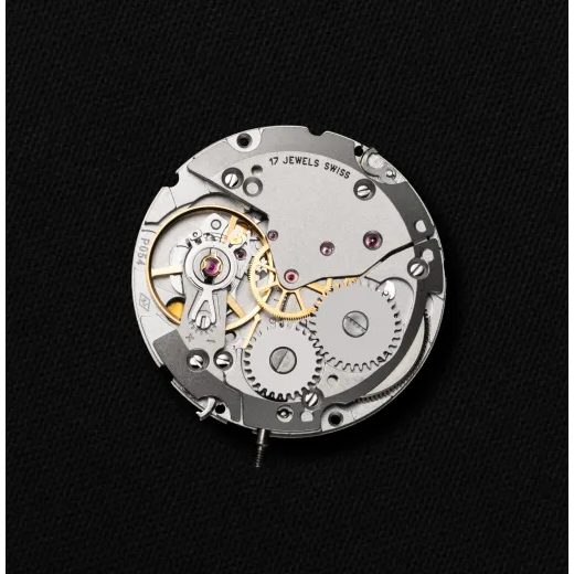 NIVADA GRENCHEN ANTARKTÍDA ĽADOVEC 35 MM - ANTARCTIC - ZNAČKY