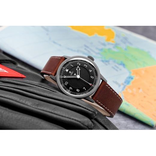 ROBOT FLIEGERFRIDAY X MICRO PRAHA L.E. - LIMITOVANÉ EDÍCIE - ZNAČKY