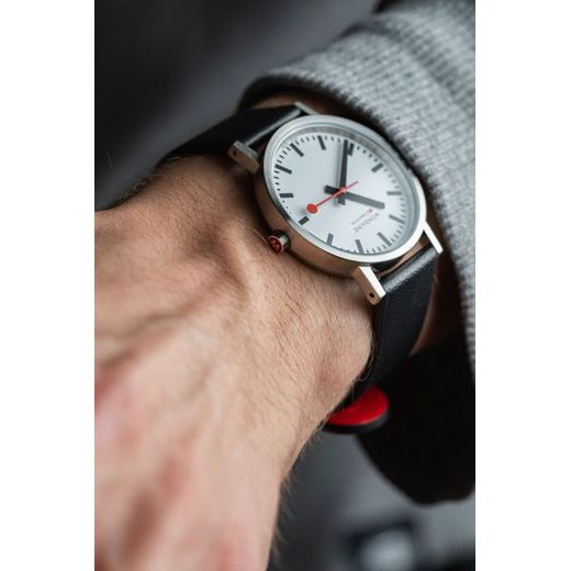 MONDAINE CLASSIC A660.30314.16SBBV - CLASSIC - ZNAČKY