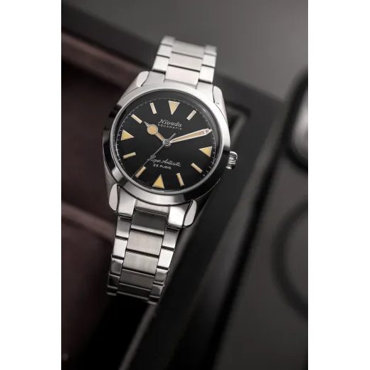 NIVADA GRENCHEN SUPER ANTARCTIC 32024A - ANTARCTIC - ZNAČKY