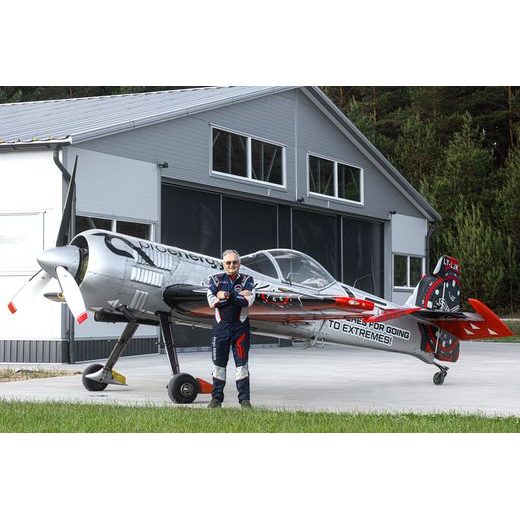 VOSTOK EUROPE JURGIS KAIRYS "UNLIMITED AEROBATICS" EDITION 2026 6S21-326C794 – ČIERNY OCEĽOVÝ NÁRAMOK - LIMITOVANÉ EDÍCIE - ZNAČKY