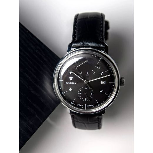 JUNKERS BAUHAUS POWER RESERVE 911.01.02 - BAUHAUS AUTOMATIC - ZNAČKY