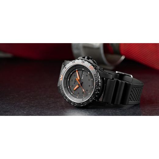 TRASER P6600 RED COMBAT GUMA - TACTICAL - ZNAČKY