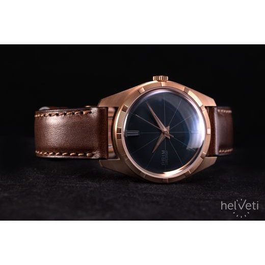 PRIM DIPLOMAT 2023 LE 94-033-395-43-1 - MANUFACTURE 1949 - ZNAČKY