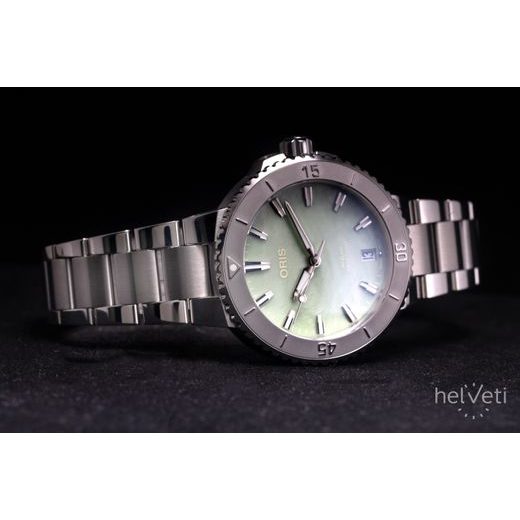 ORIS AQUIS DATE 36,5 MM 01 733 7770 4157-07 8 18 05P - AQUIS - ZNAČKY