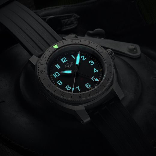 PRIM MACH TITAN LE 95-666-504-42-1 - MANUFACTURE 1949 - ZNAČKY