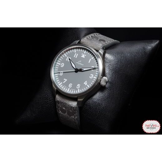 LACO AUGSBURG GRAU 39 - PILOT BASIC - ZNAČKY