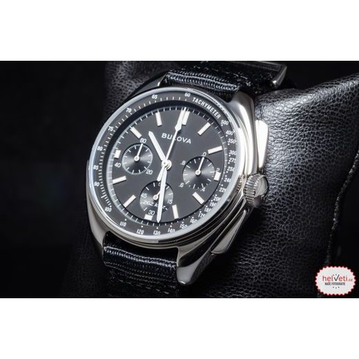 BULOVA 96A225 LUNAR PILOT CHRONOGRAPH WATCH - ARCHIVE SERIES - ZNAČKY
