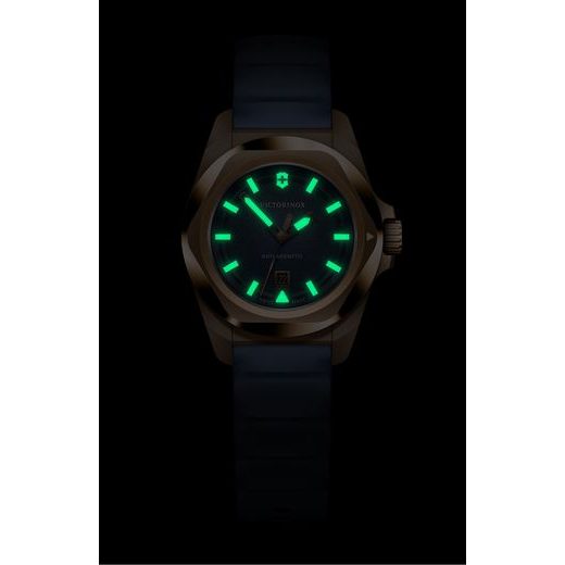 VICTORINOX I.N.O.X. MALÝ 242035 - I.N.O.X. - ZNAČKY