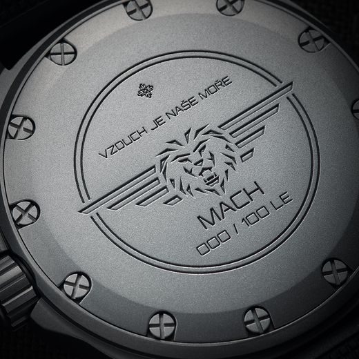PRIM MACH TITAN LE 95-666-504-42-1 - MANUFACTURE 1949 - ZNAČKY