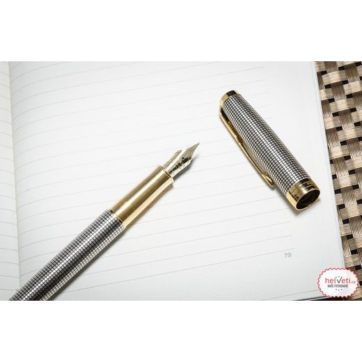 PLNICÍ PERO PARKER SONNET DELUXE SILVER CHISELLED GT 1502/51314 - PLNIACE PERÁ - OSTATNÉ