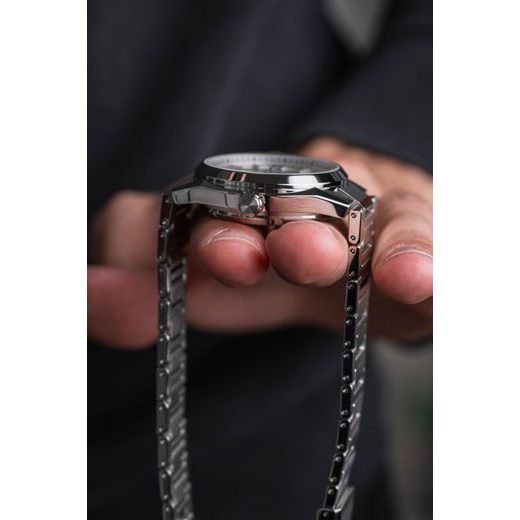 CASIO EDIFICE AUTOMATIC EFK-100D-7AER - EDIFICE - ZNAČKY